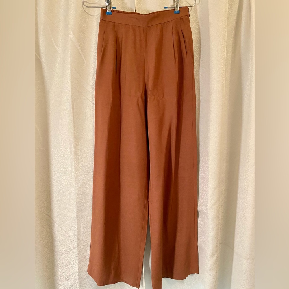 Uniqlo Wide Legged Pants